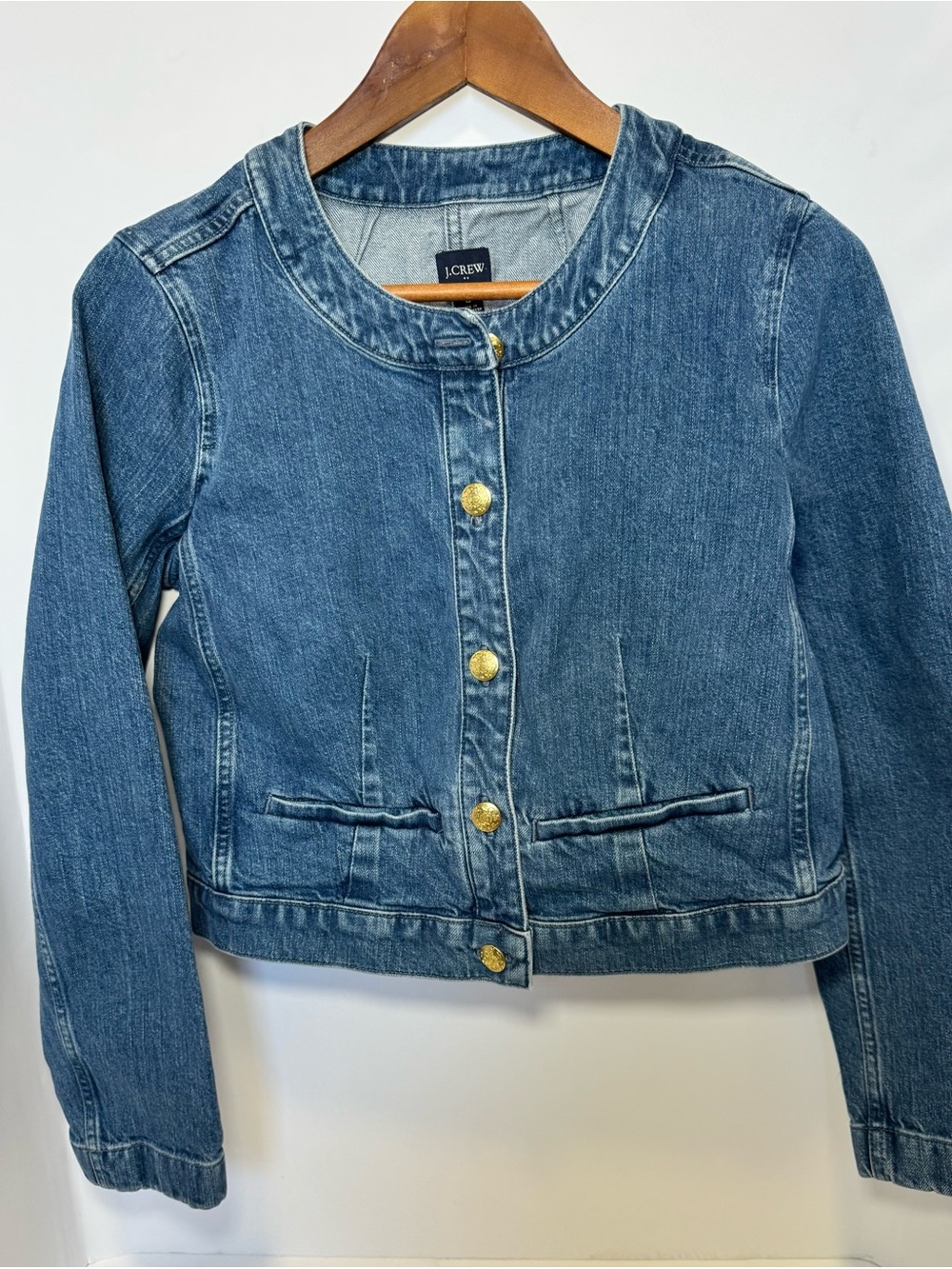 J.Crew Louisa Lady Jacket in Denim - Medium
Wash Cropped size 6 - Picture 3 of 10